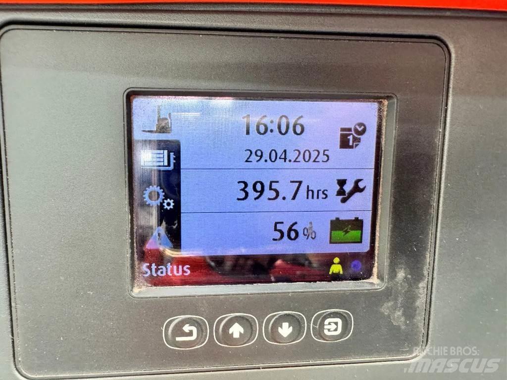 Linde L 16 l Järelkäidavad virnastajad