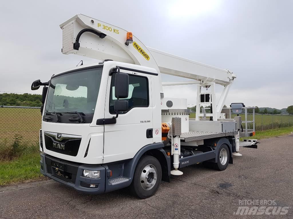 Palfinger P 300 KS Auto korvtõstukid