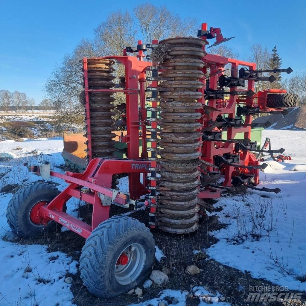 He-Va Triple-Tiller Kultivaatorid