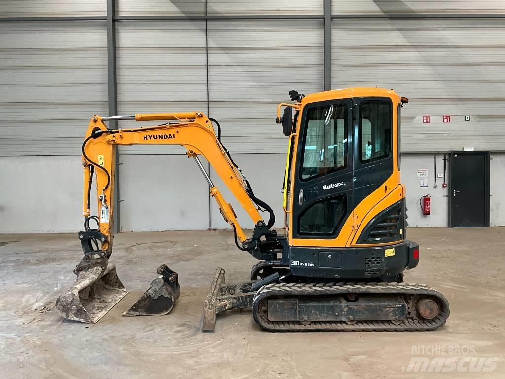 Hyundai R30 Z-9AK Miniekskavaatorid < 7 t