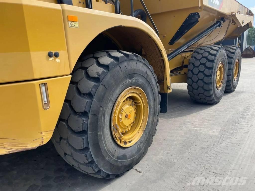 CAT 735C Liigendraamiga pinnaseveokid