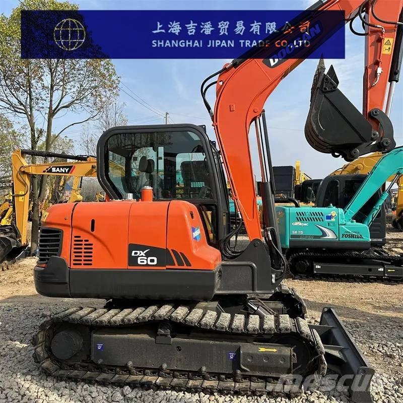 Doosan DX 60 Miniekskavaatorid < 7 t