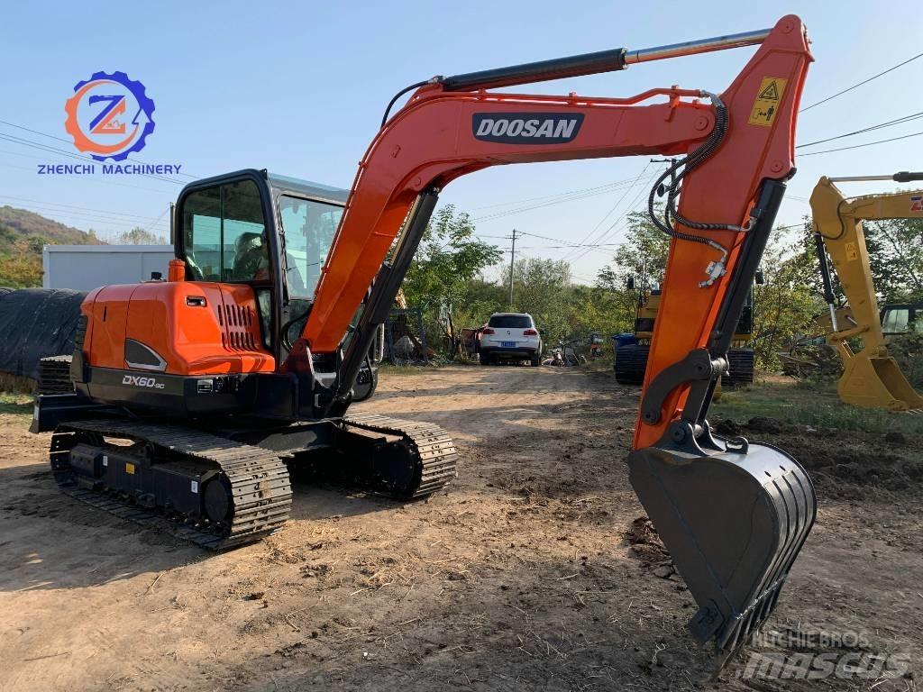 Doosan DX 60 Miniekskavaatorid < 7 t