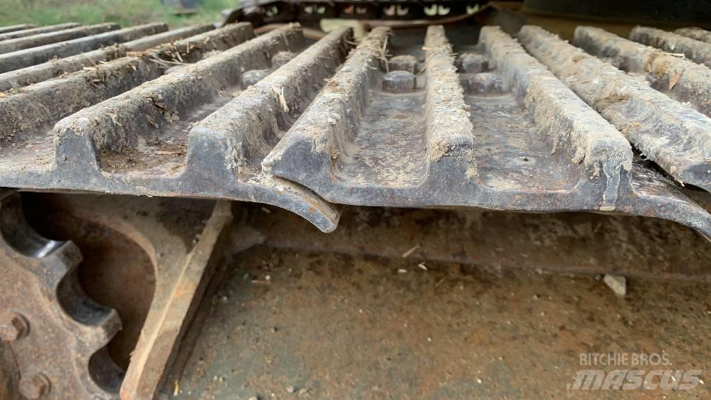 Komatsu PC 78 MR-6 Roomikekskavaatorid