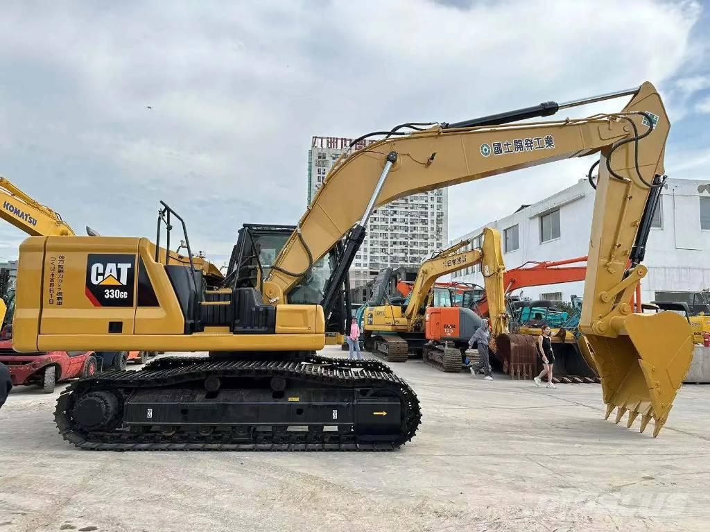CAT 330GC Roomikekskavaatorid