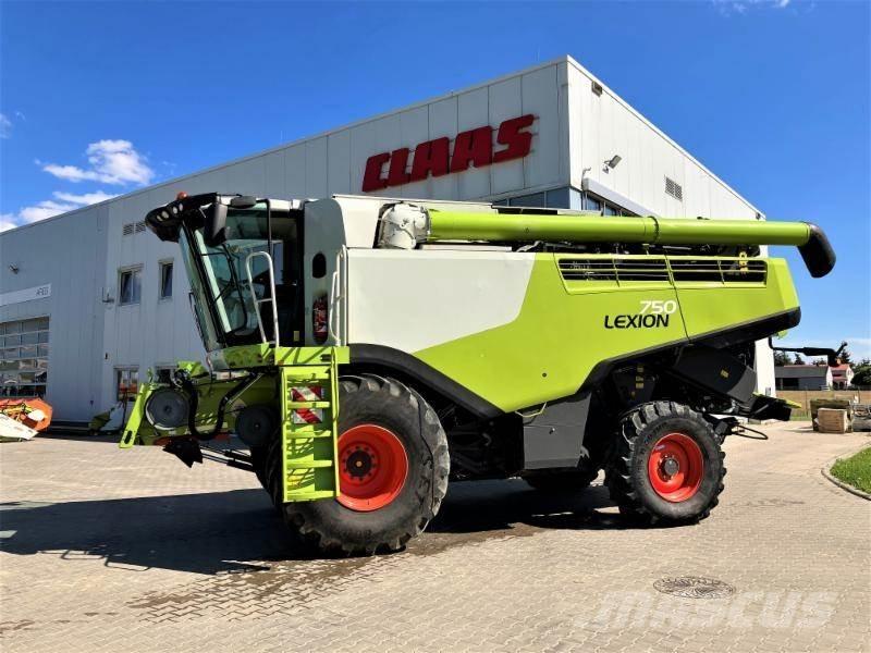 CLAAS LEXION 750 Teraviljakombainid
