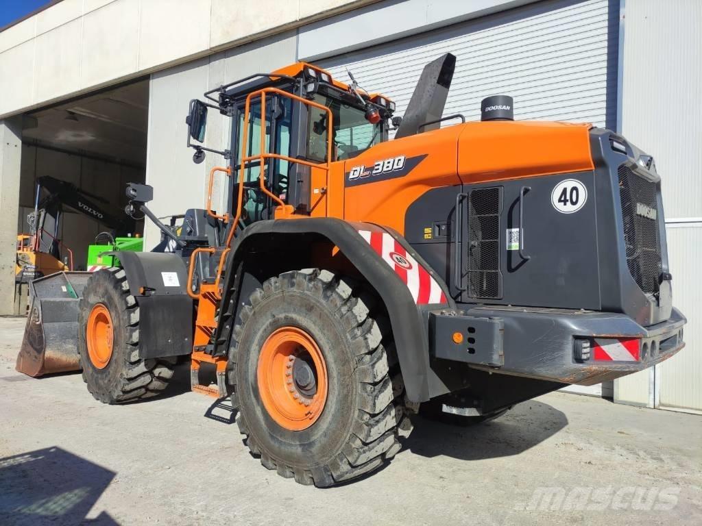 Doosan DL 380-7 Rataslaadurid