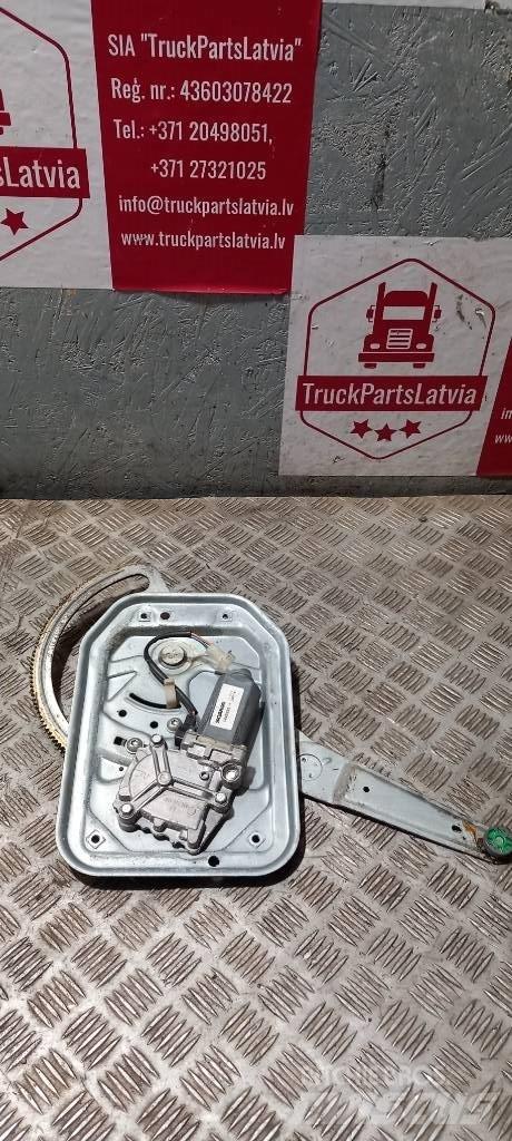 Scania R 440    1442293 Kabiinid