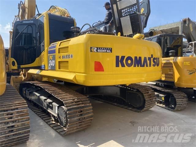Komatsu PC 240 Roomikekskavaatorid