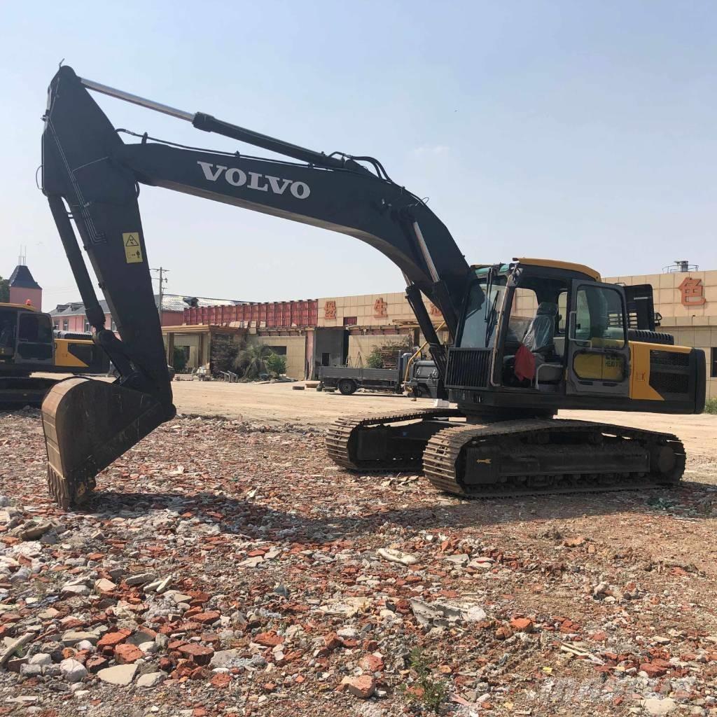 Volvo EC240 Roomikekskavaatorid