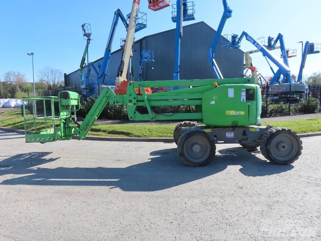 Genie Z 45/25 Iseliikuvad poomtõstukid