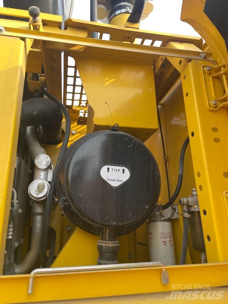 Komatsu PC 350-7 Roomikekskavaatorid