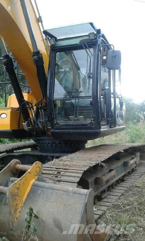 JCB JS220LC Roomikekskavaatorid