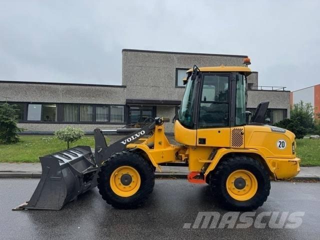 Volvo L 30 G Rataslaadurid