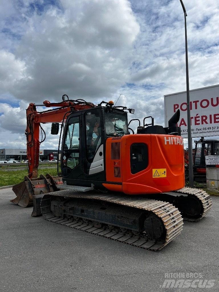 Hitachi ZX 135 US-6 Roomikekskavaatorid