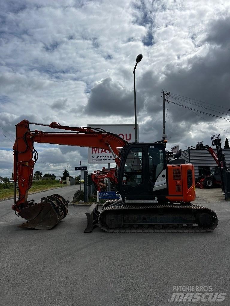 Hitachi ZX 135 US-6 Roomikekskavaatorid