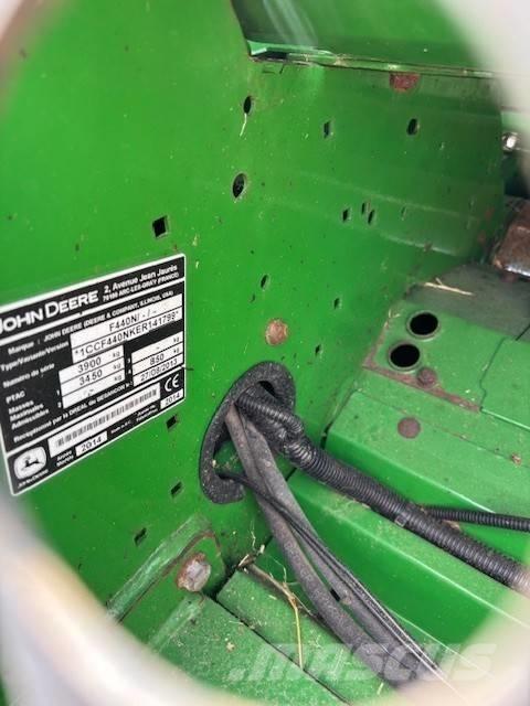 John Deere F 440 R Ruloonpressid