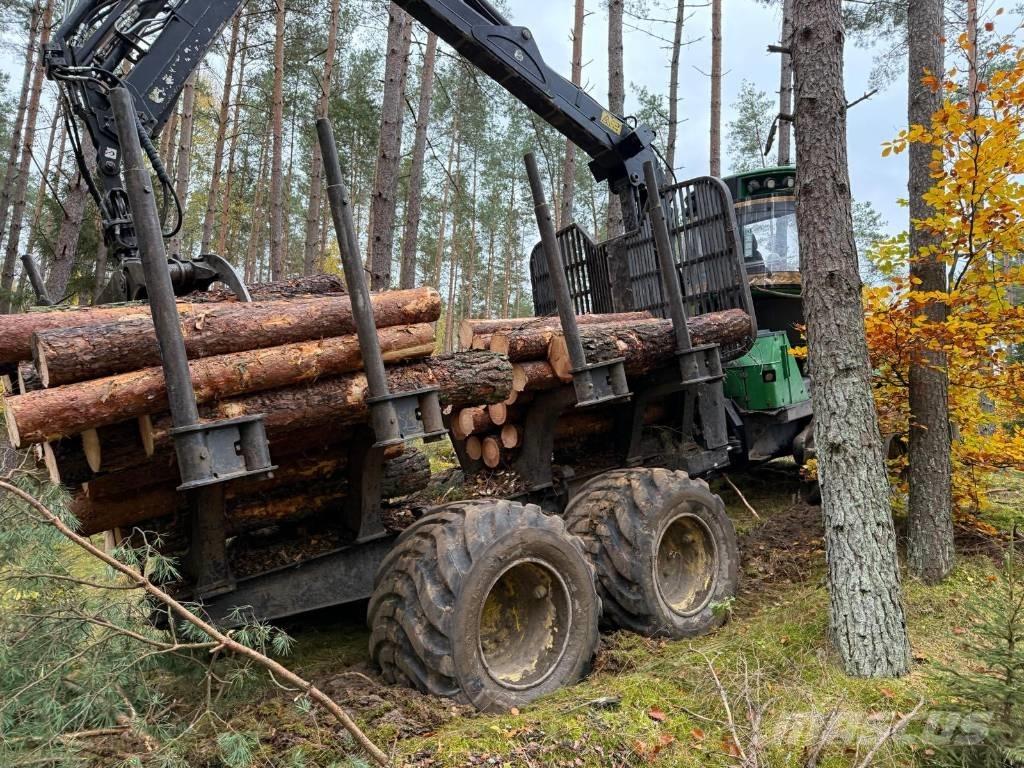 John Deere 1010 E Forwarderid