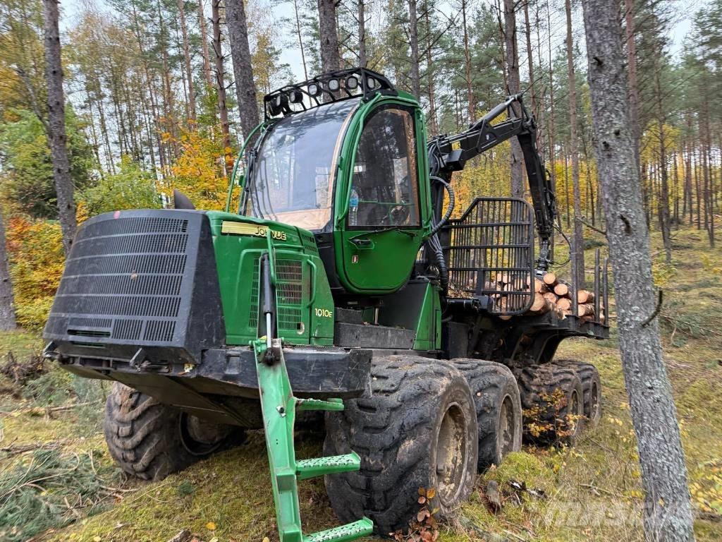 John Deere 1010 E Forwarderid