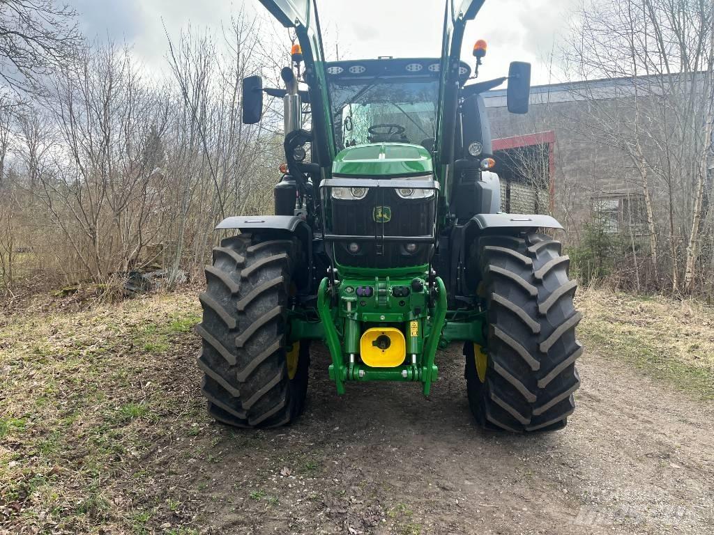 John Deere 6250 R Traktorid