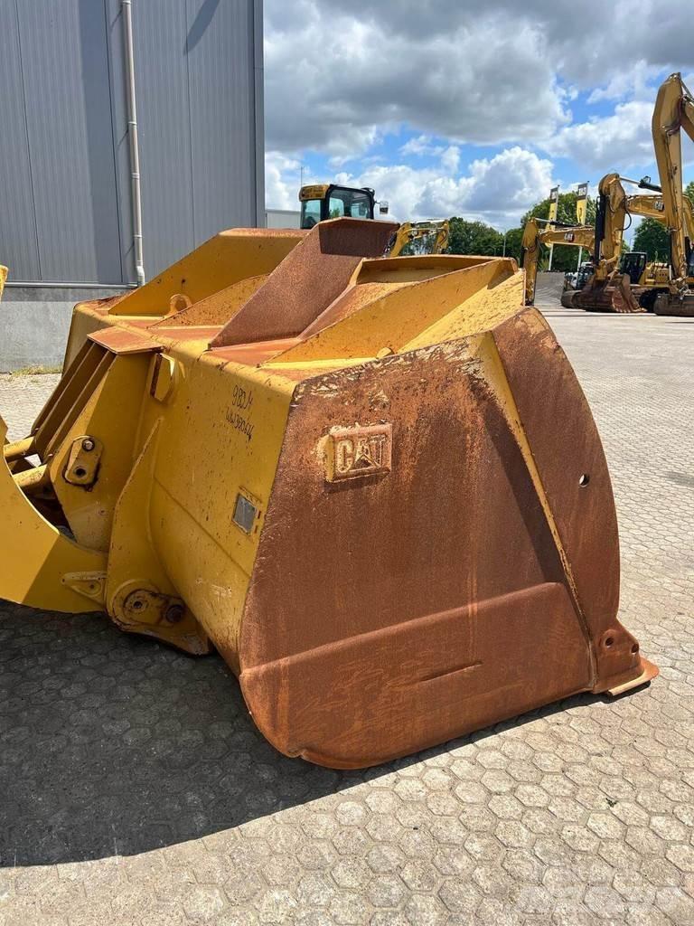 CAT 980M Rataslaadurid