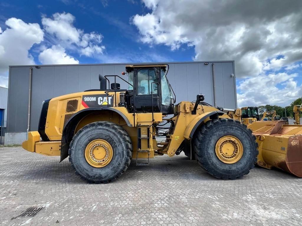 CAT 980M Rataslaadurid
