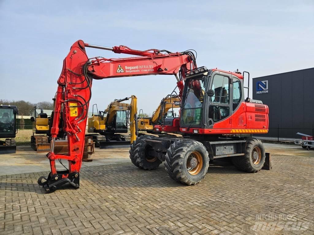 Doosan DX 140 W-3 Ratasekskavaatorid