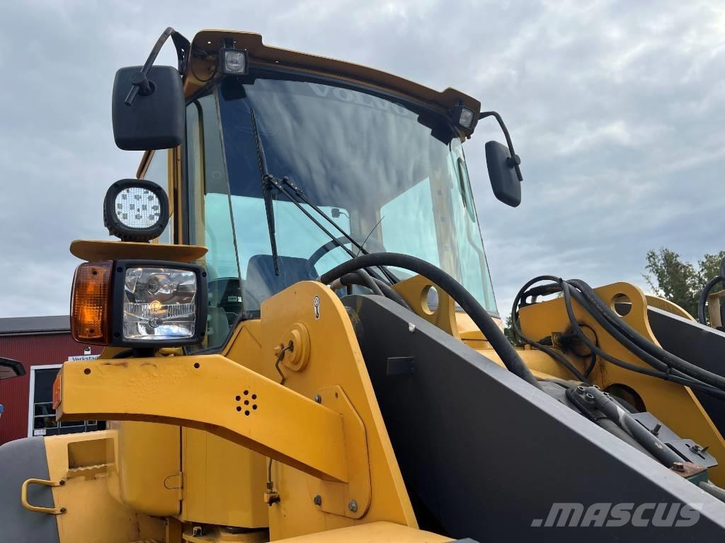 Volvo L 120 E Rataslaadurid