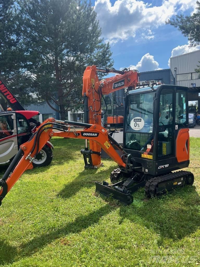 Doosan DX 19 Roomikekskavaatorid