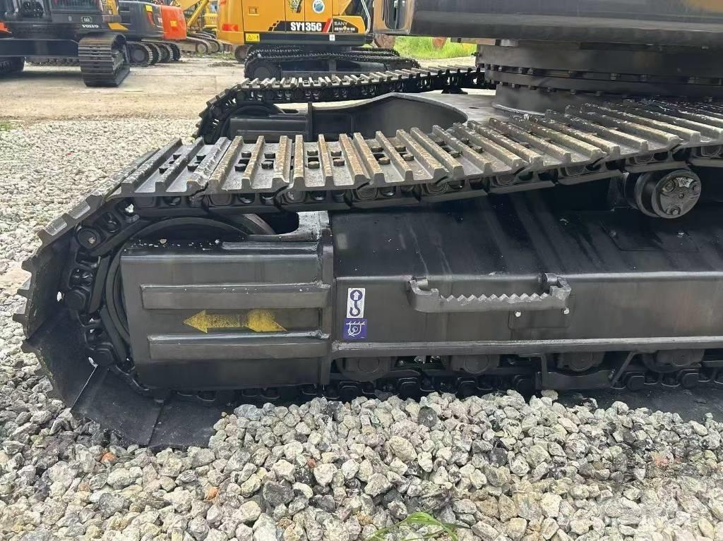 Volvo EC300 Roomikekskavaatorid