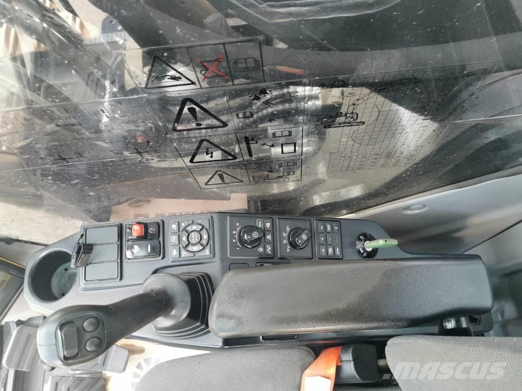 Volvo EC 380 EL Roomikekskavaatorid