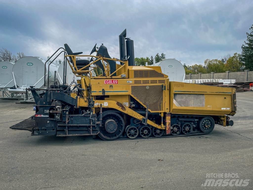 CAT AP 1055 D Asfaldilaoturid