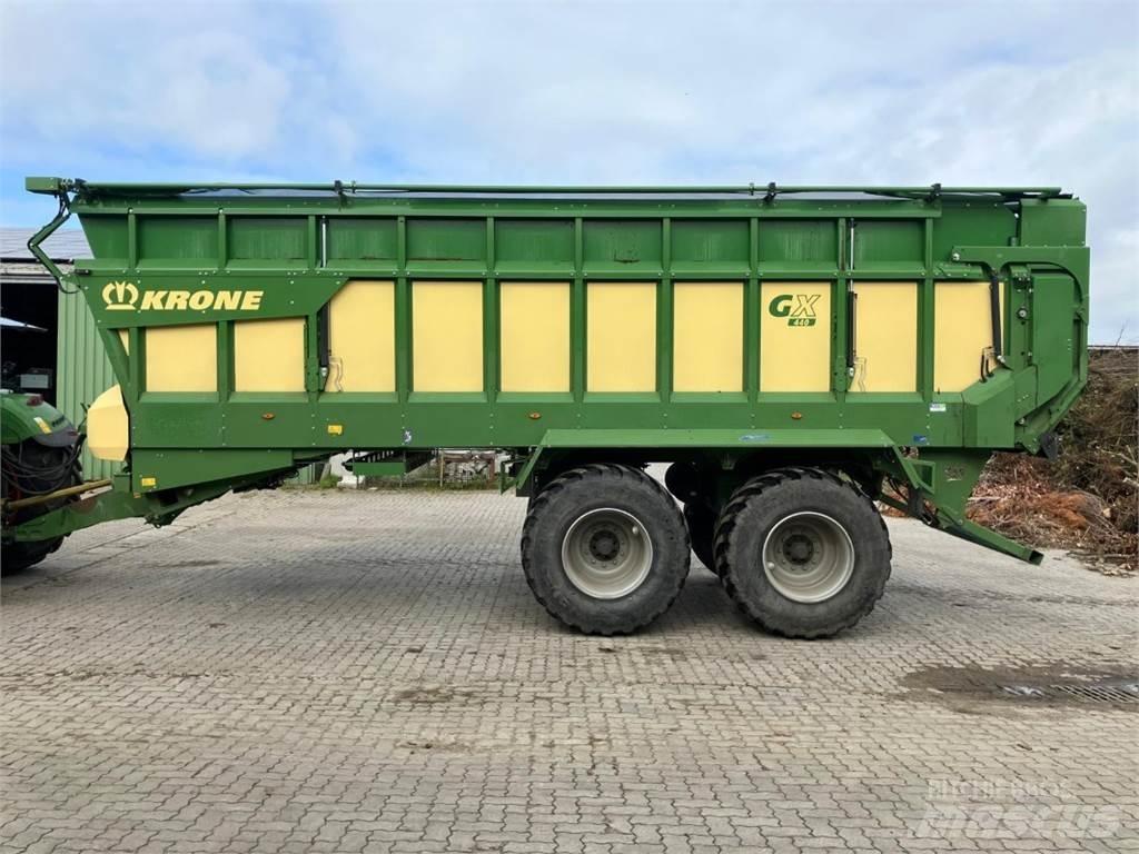 Krone GX 440 Käitlemise ja paigutamise seadmed