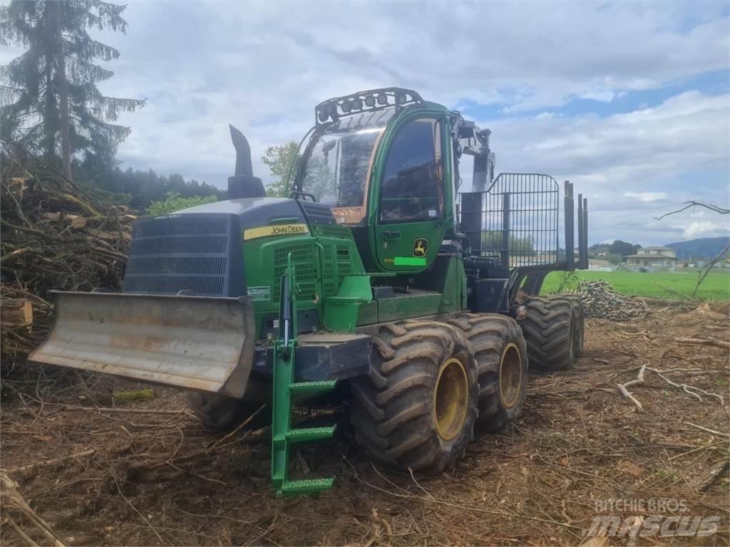 John Deere 1110 G Forwarderid