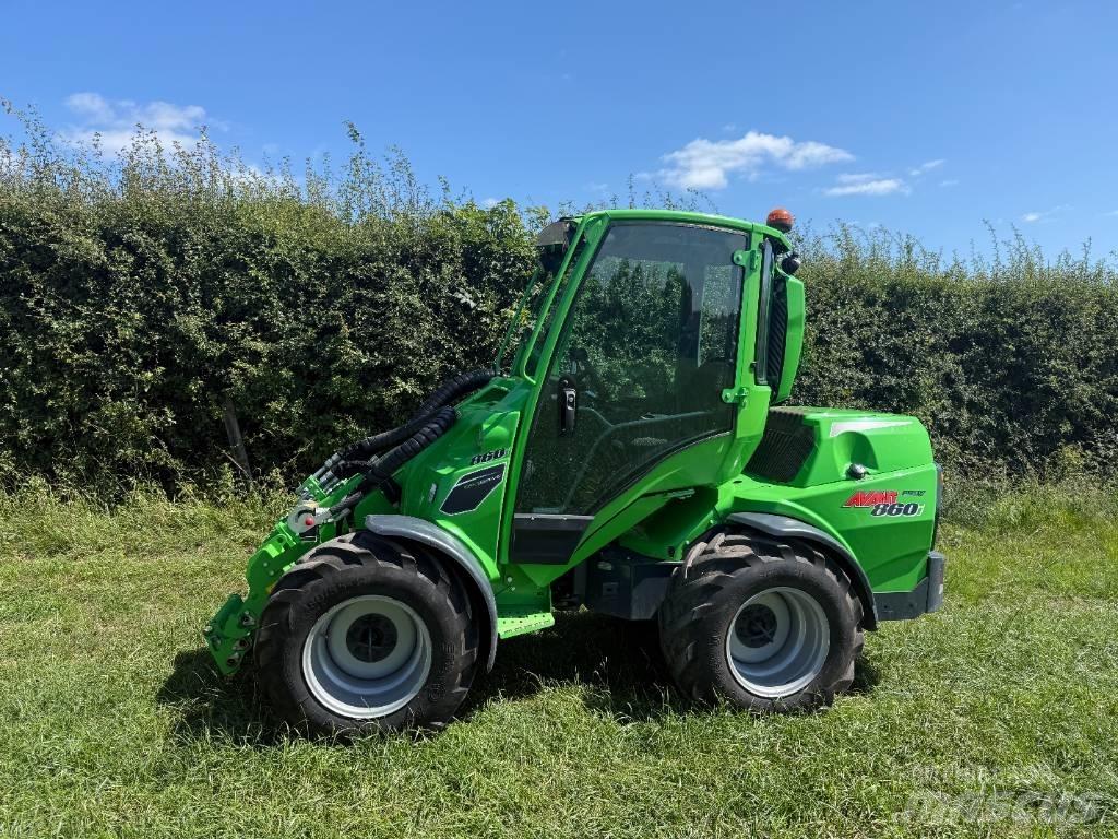 Avant 860 i Rataslaadurid