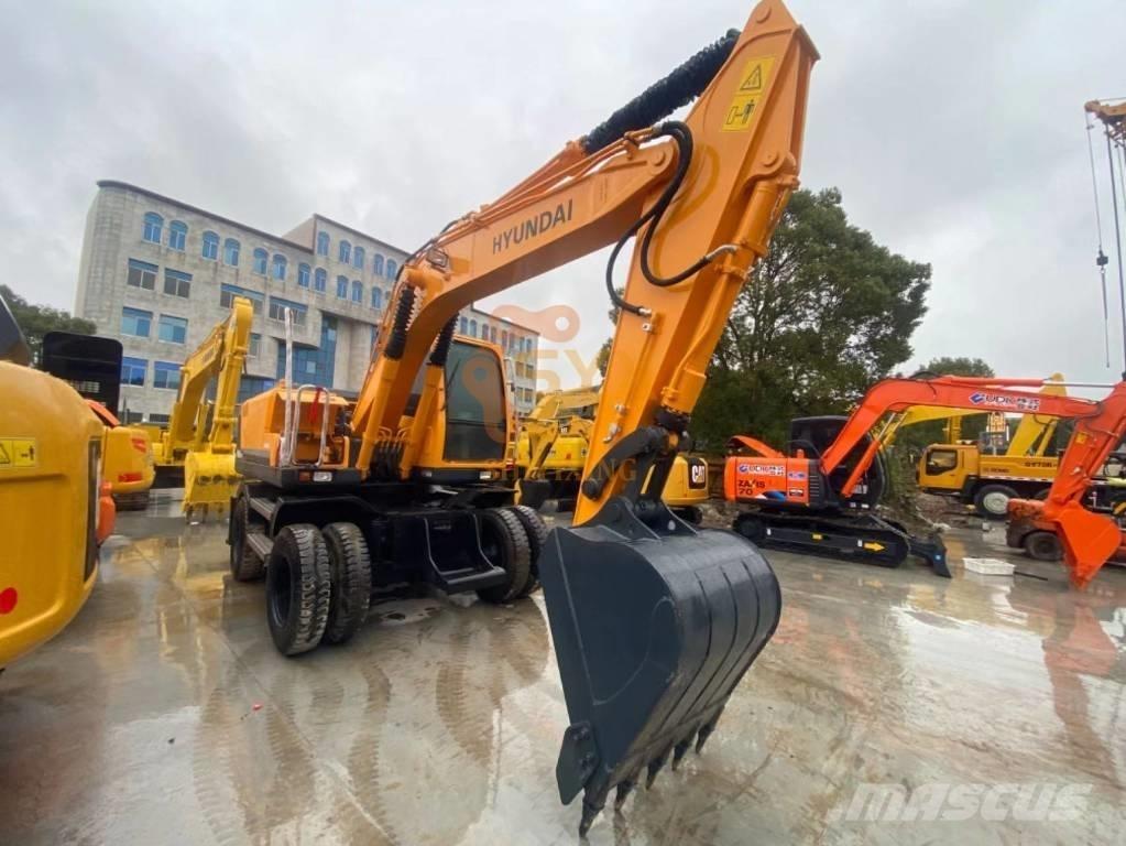 Hyundai 150W -7 Ratasekskavaatorid
