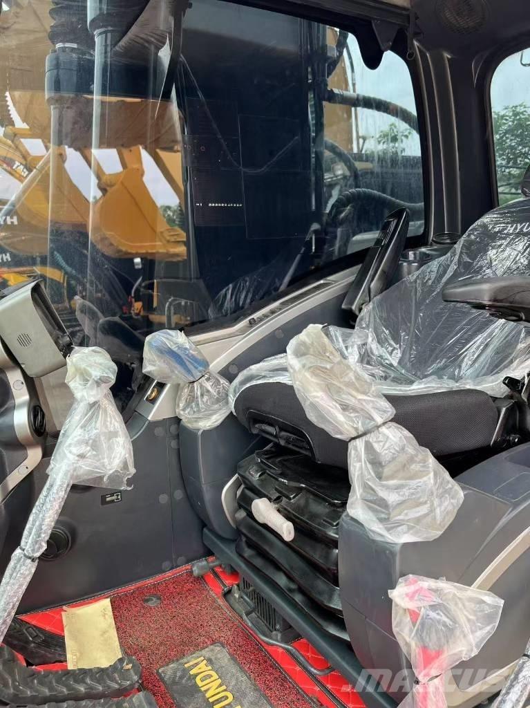 Hyundai R305LC-9T Roomikekskavaatorid