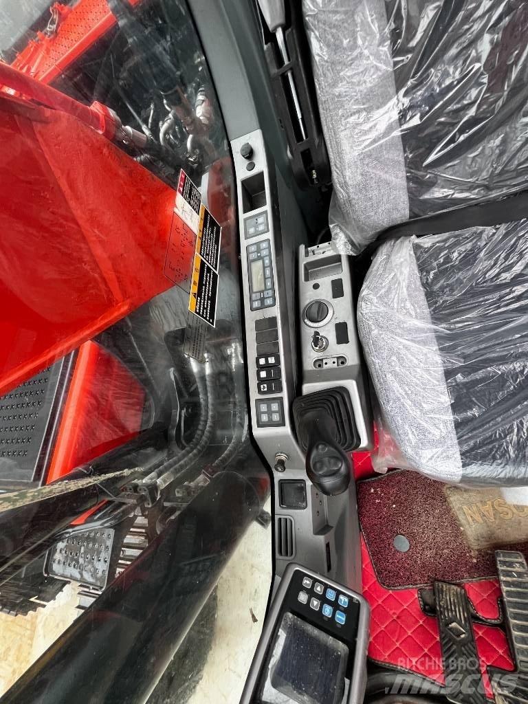 Doosan DX 225 LC-9 Roomikekskavaatorid