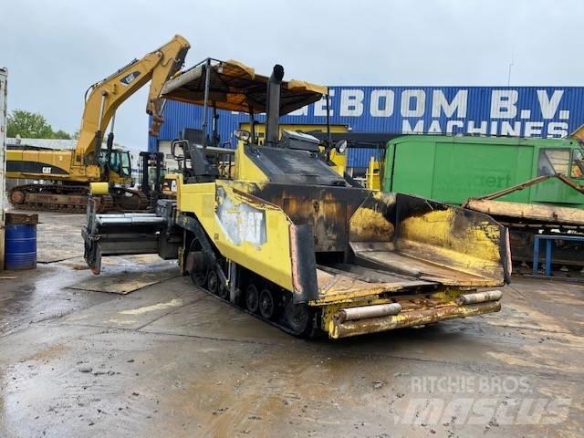 CAT AP 655 D Asfaldilaoturid