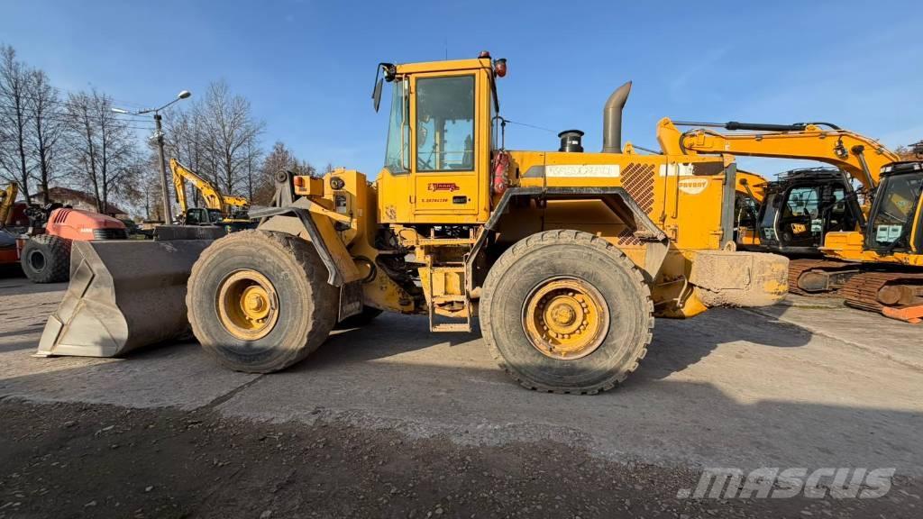 Volvo L 120 D Rataslaadurid