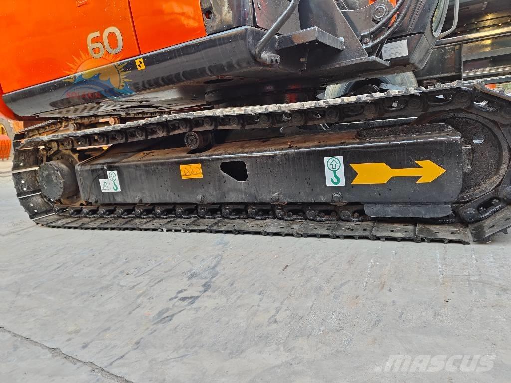 Hitachi ZX 60 Miniekskavaatorid < 7 t