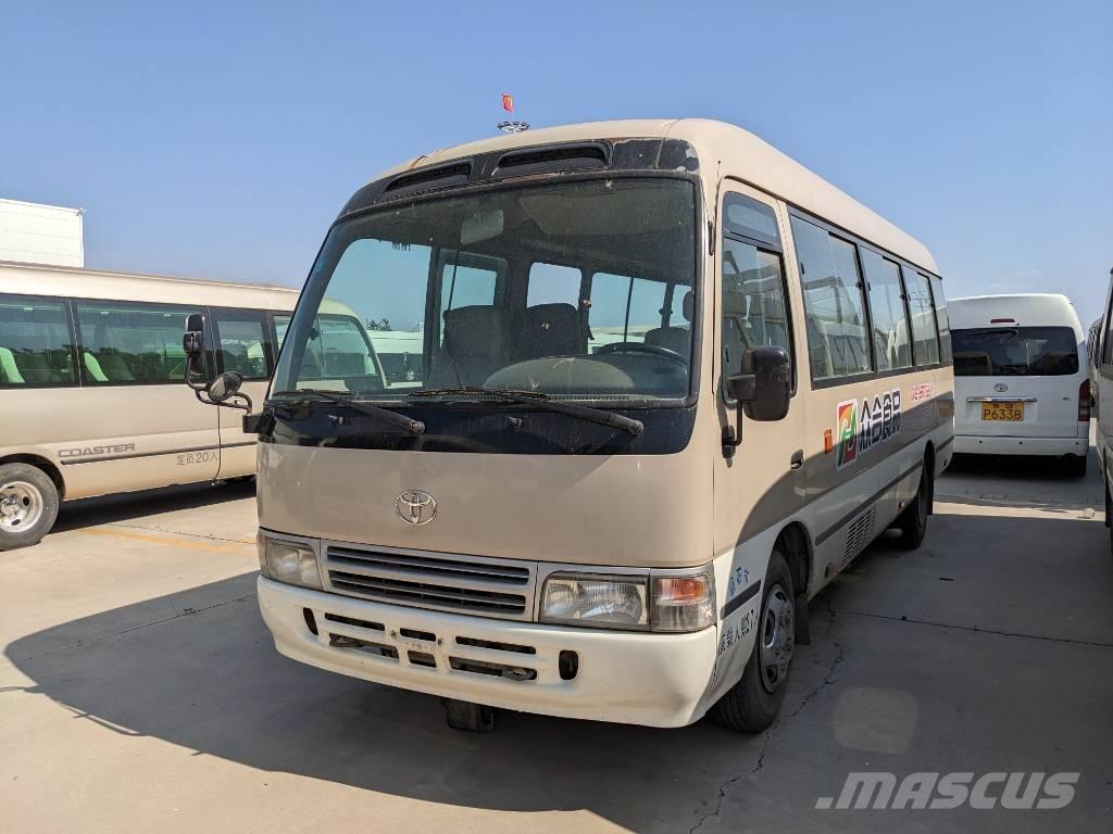 Toyota Coaster Bus Väikebussid