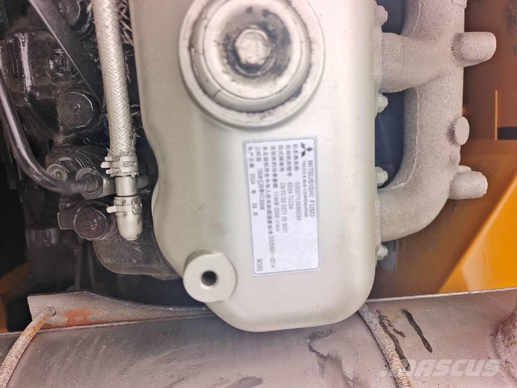 Sany SY 215 C Roomikekskavaatorid