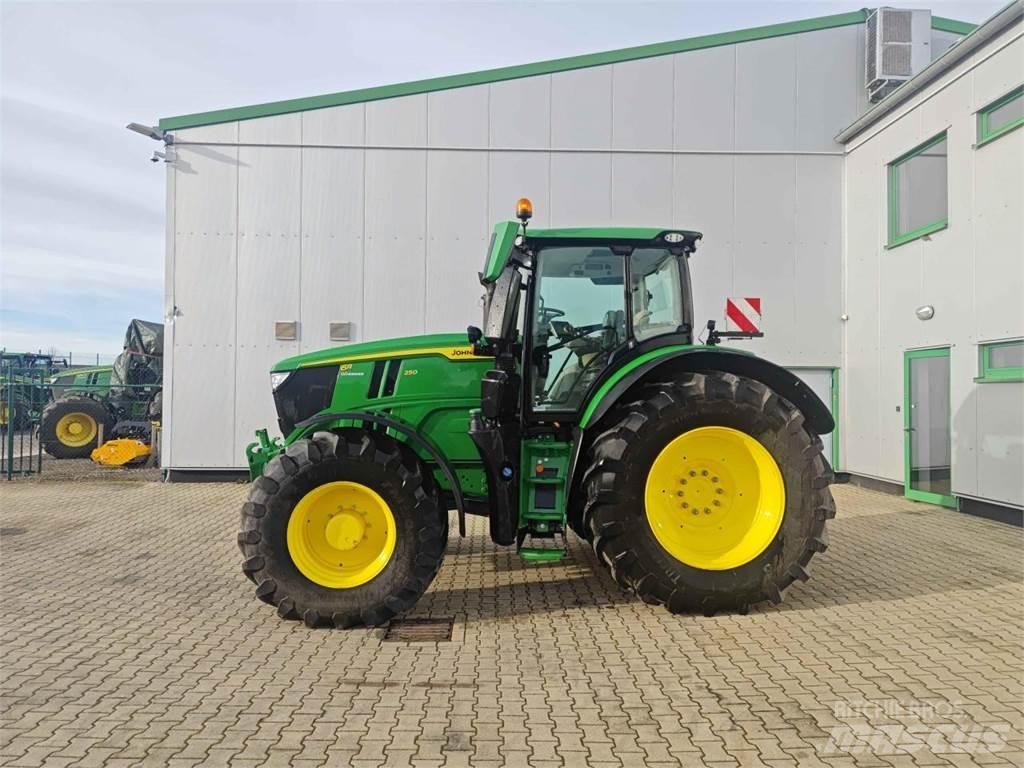 John Deere 6R 250 Traktorid