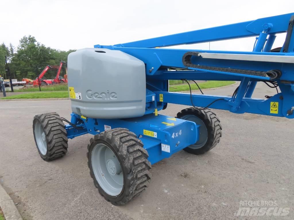 Genie Z 45/25 J Iseliikuvad poomtõstukid