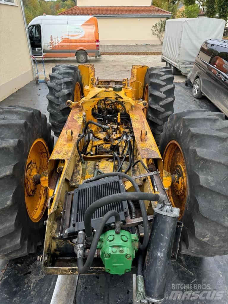 John Deere 540 B Väljaveotraktorid