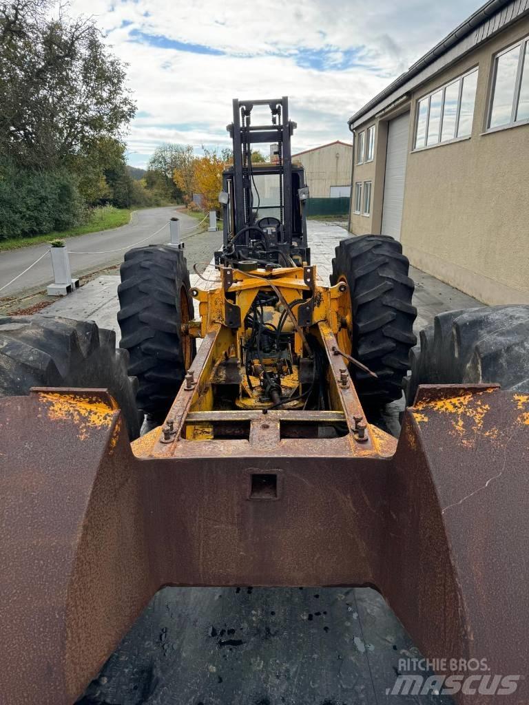 John Deere 540 B Väljaveotraktorid