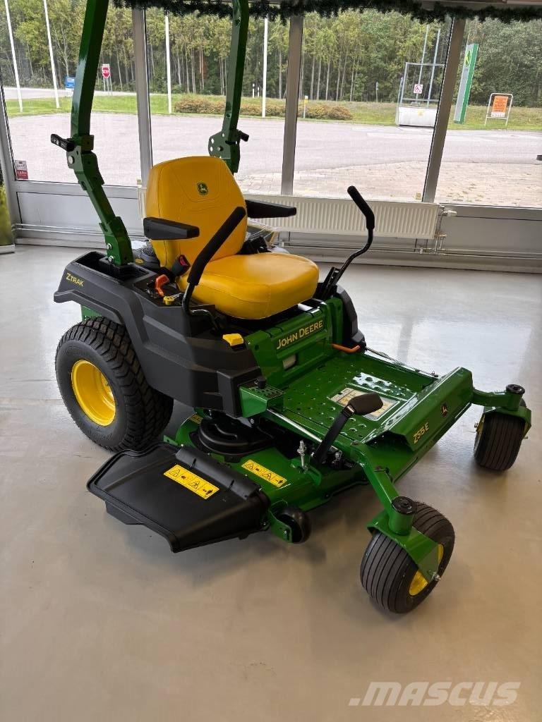 John Deere Z515E 0 - pöörderaadiuse niidukid