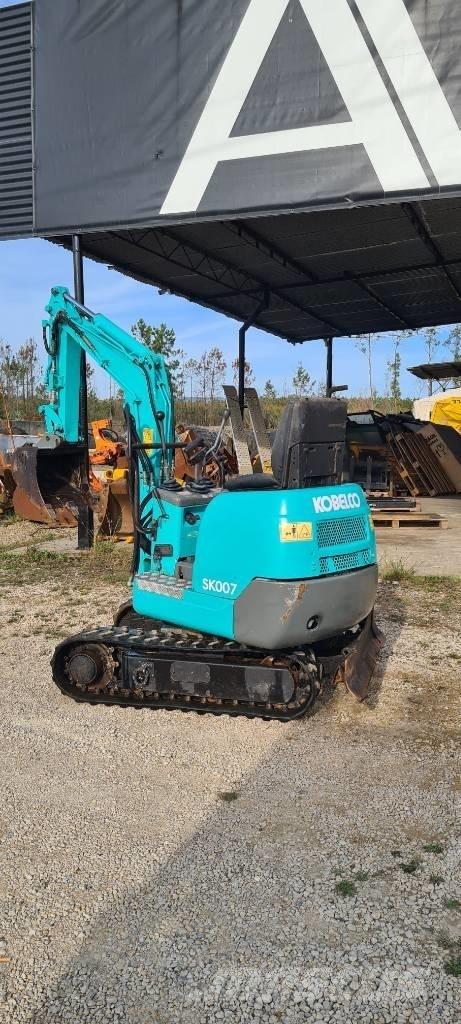 Kobelco SK 007 Miniekskavaatorid < 7 t