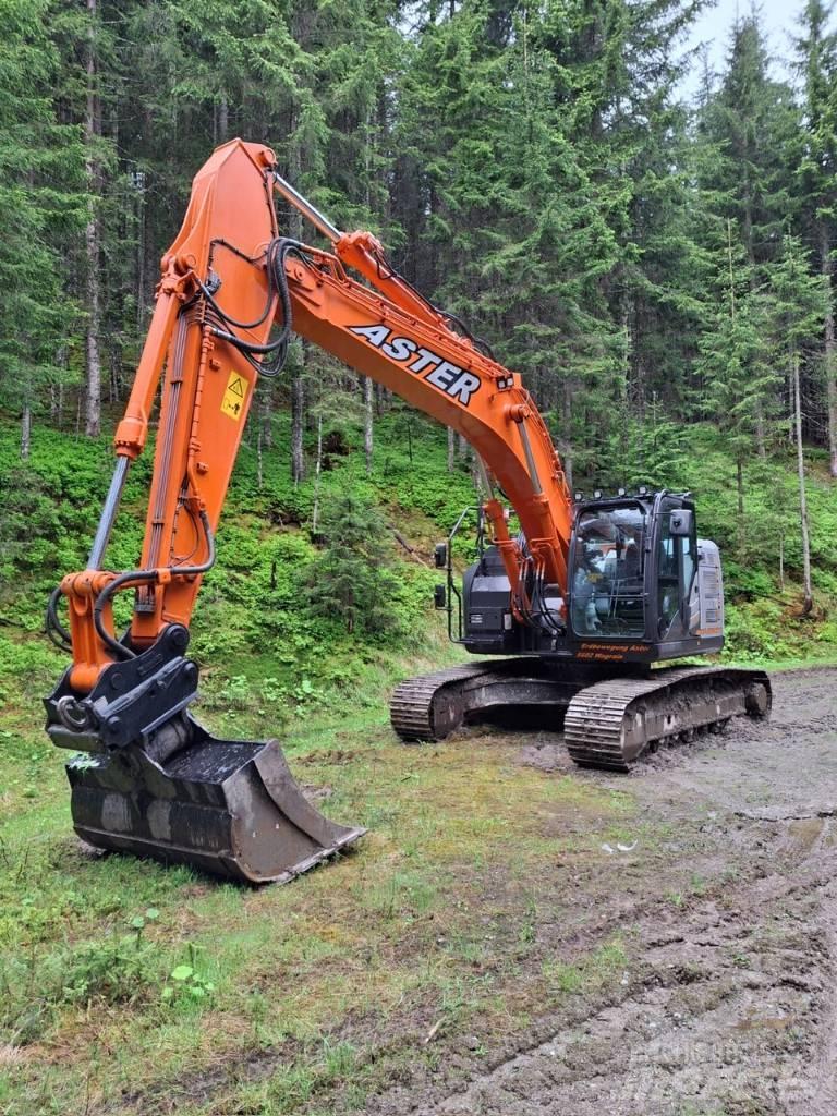 Hitachi ZX 225 US LC Roomikekskavaatorid